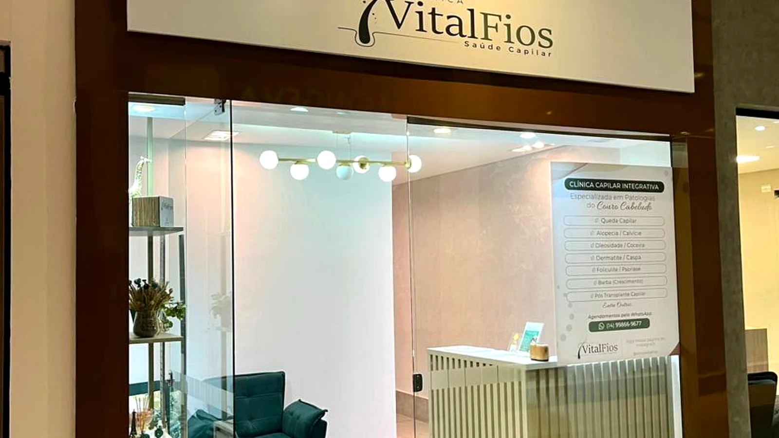 Fachada da Vital Fios Clínica Capilar no Shopping Boulevard Cidade em Botucatu